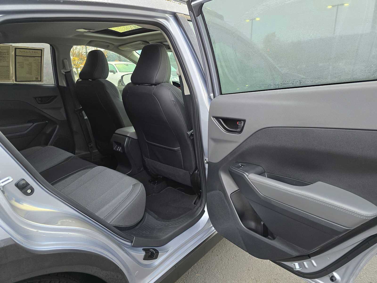 Used 2024 Subaru Crosstrek 2.0i Premium image 15