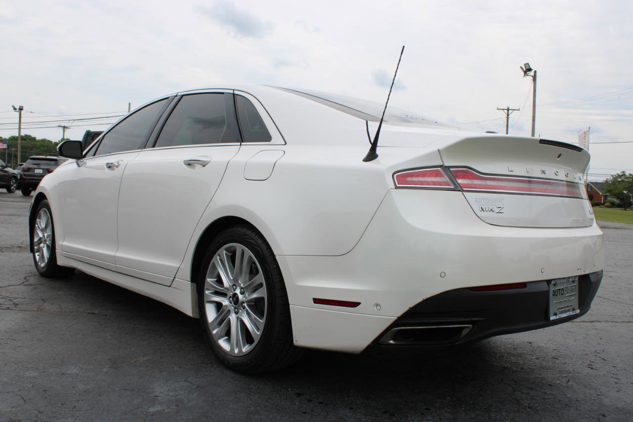 Used 2014 Lincoln MKZ AWD image 9