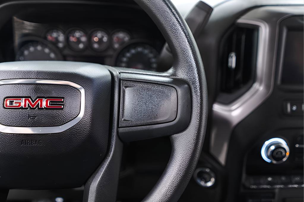 Used 2023 GMC Sierra 1500 Pro w/ Graphite Edition image 13