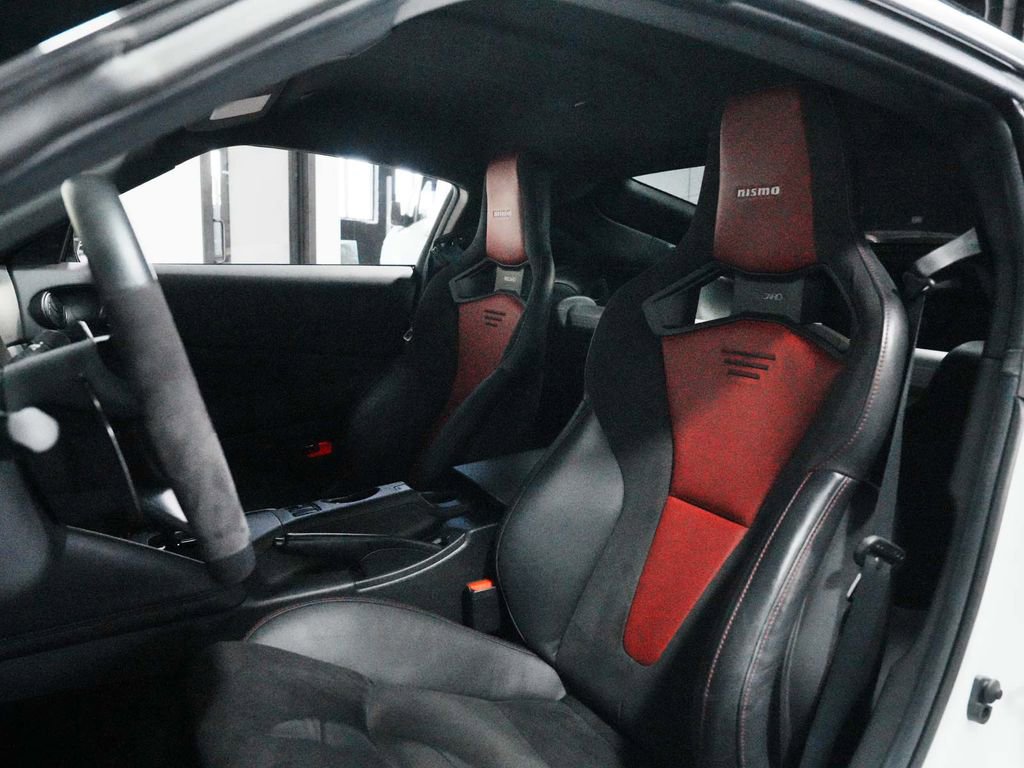 Used 2024 Nissan Z NISMO w/ Floor Mat Package RWD image 26
