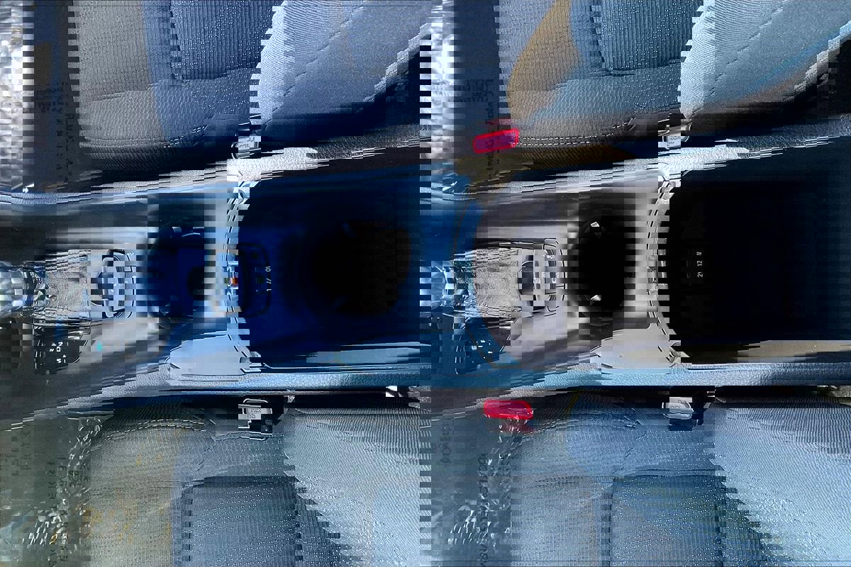 Used 2018 Toyota C-HR XLE image 19