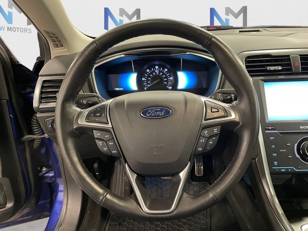 Used 2014 Ford Fusion Titanium FWD image 12