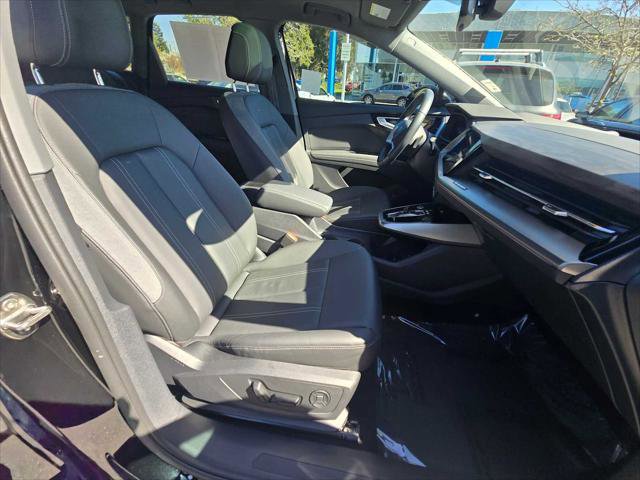 Used 2024 Audi Q4 e-tron Prestige image 12