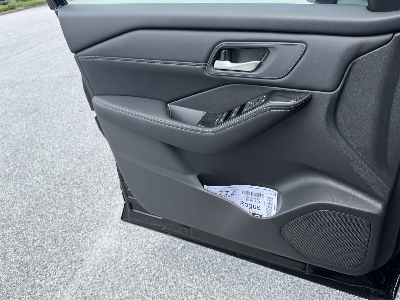 New 2026 Nissan Rogue Dark Armor FWD image 17