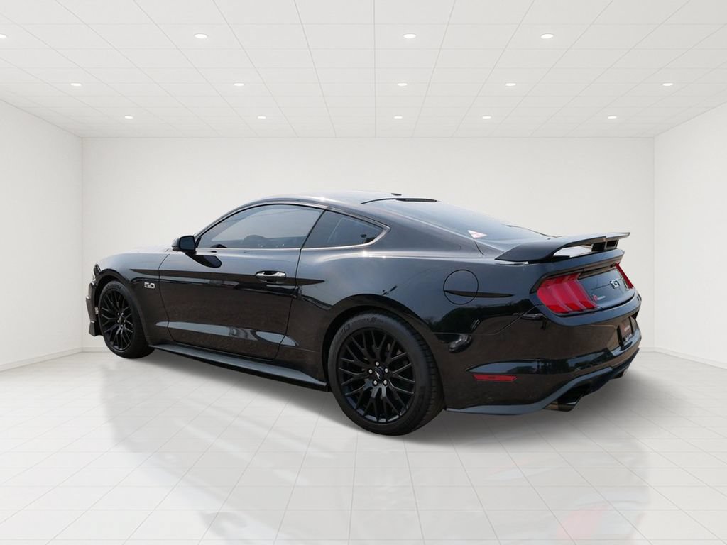 Used 2019 Ford Mustang GT Premium w/ GT Performance Package RWD image 4