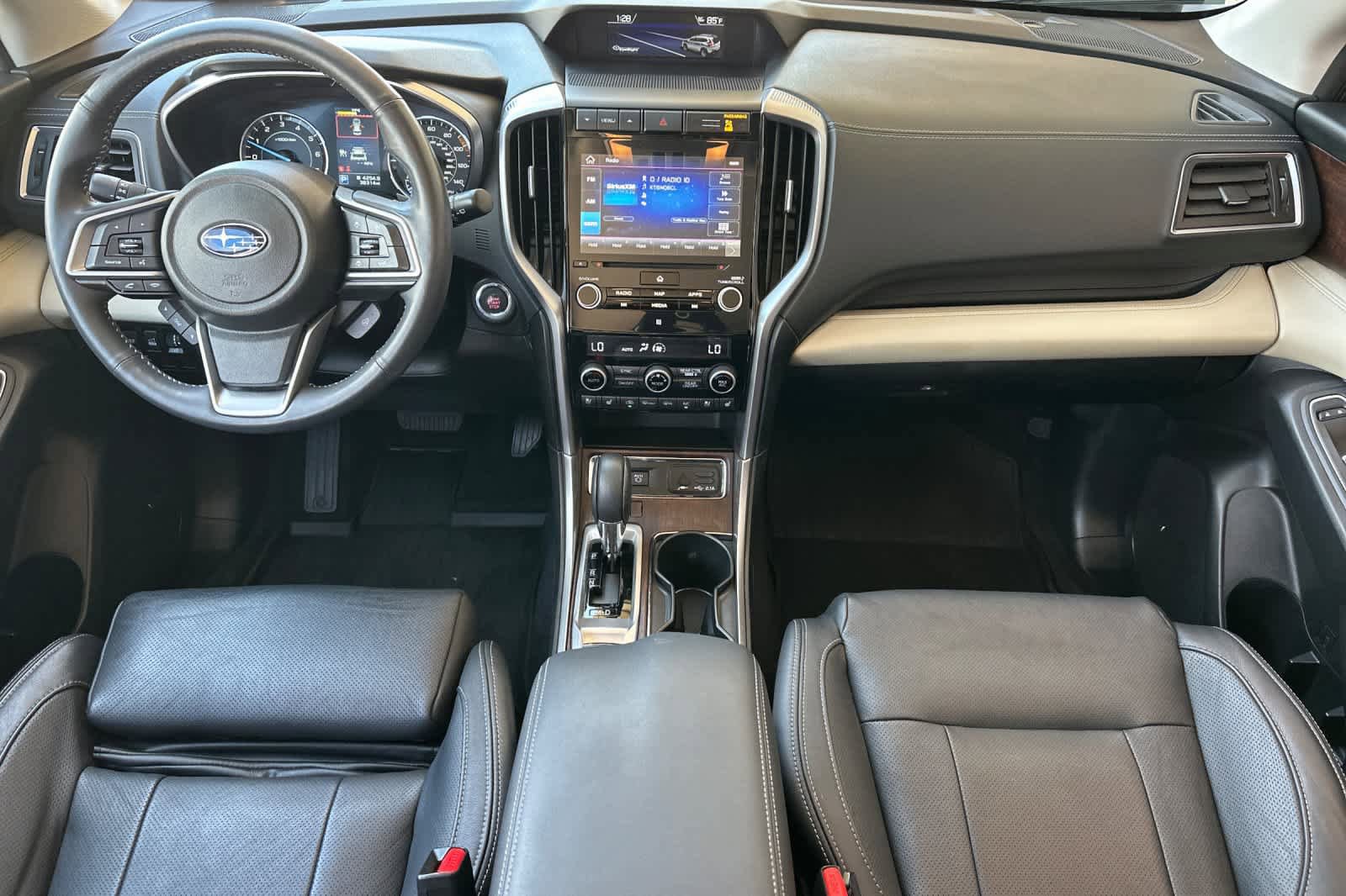 Certified 2022 Subaru Ascent Touring AWD/4WD image 12
