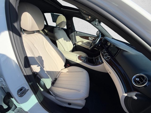 Used 2023 Mercedes-Benz E 350 Sedan image 23