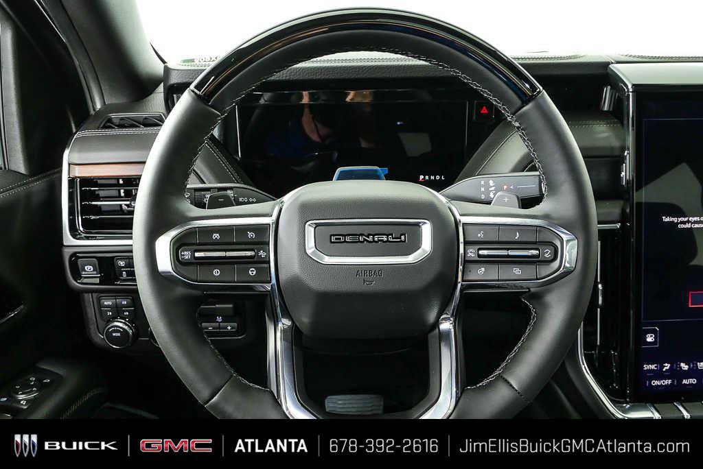 New 2026 GMC Yukon XL Denali w/ Denali Reserve Package AWD/4WD image 10