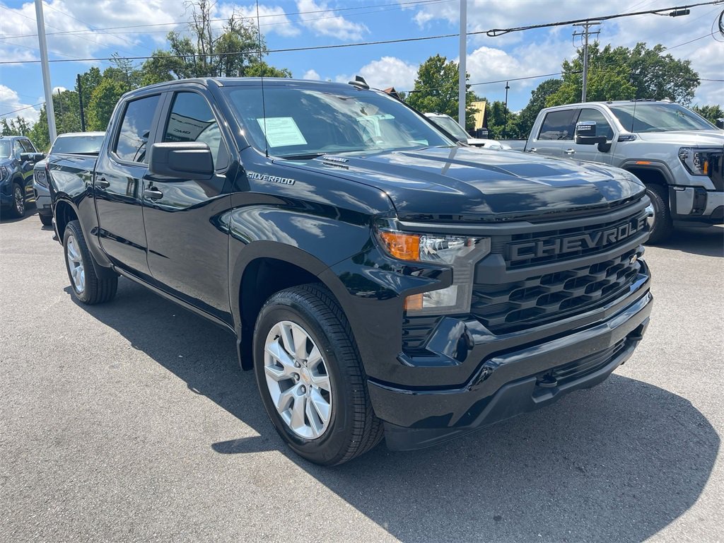 Used 2024 Chevrolet Silverado 1500 Custom image 7