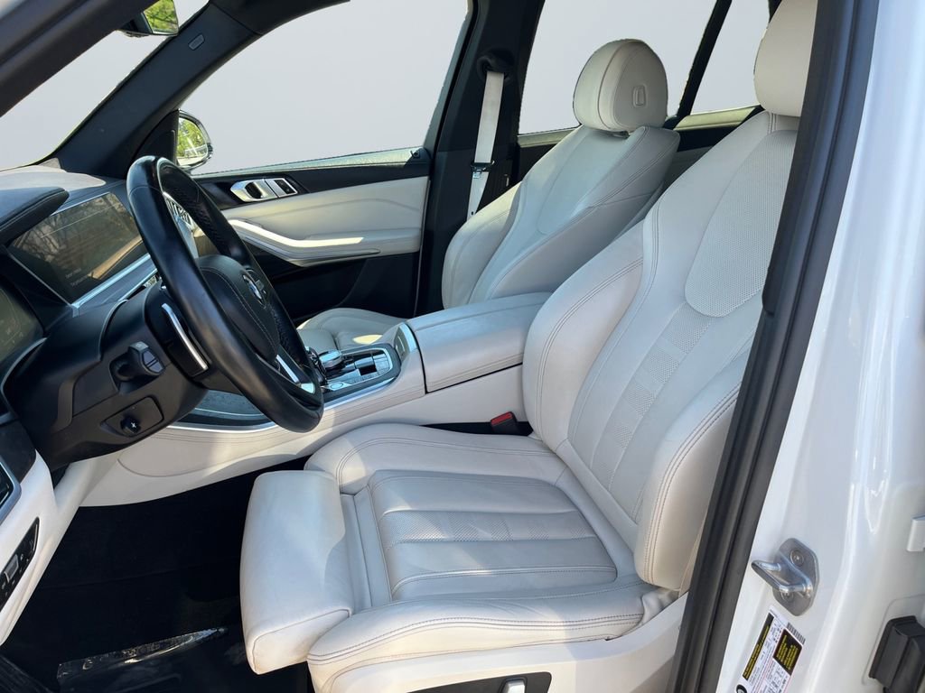 Used 2020 BMW X5 xDrive40i w/ Premium Package image 9