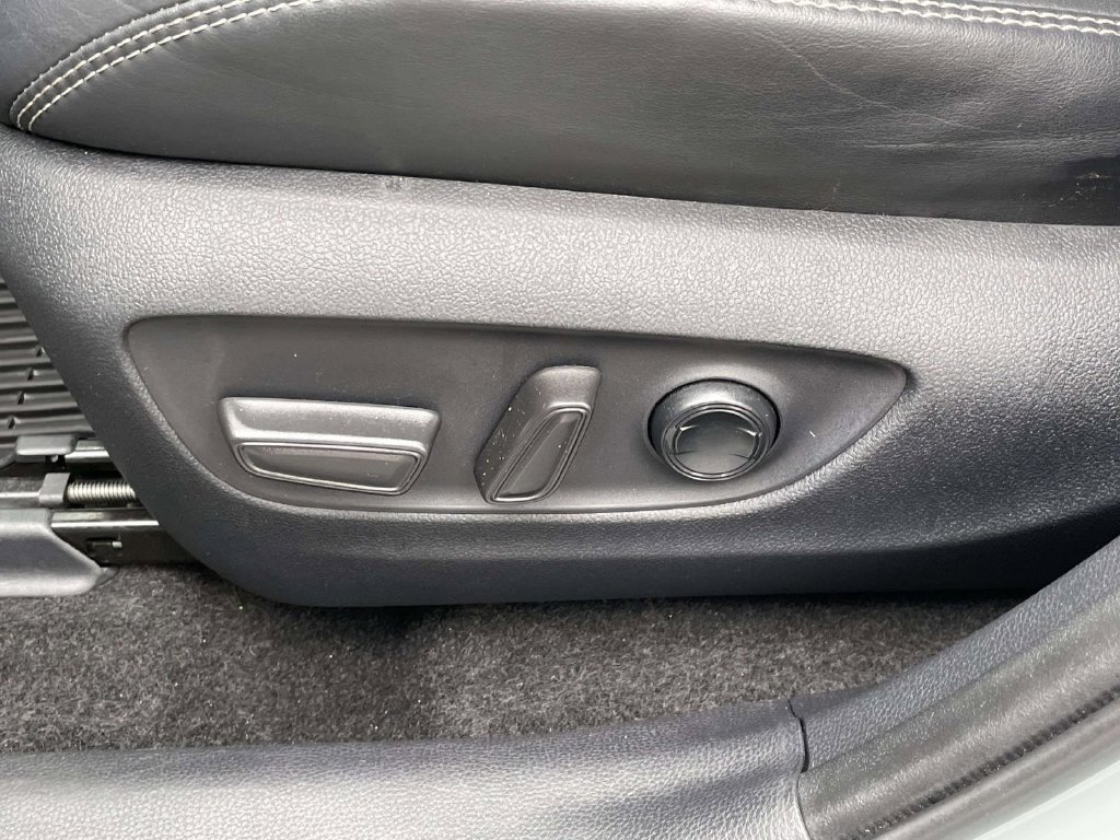 Used 2019 Toyota RAV4 XLE Premium w/ Cold Weather Package FWD image 24