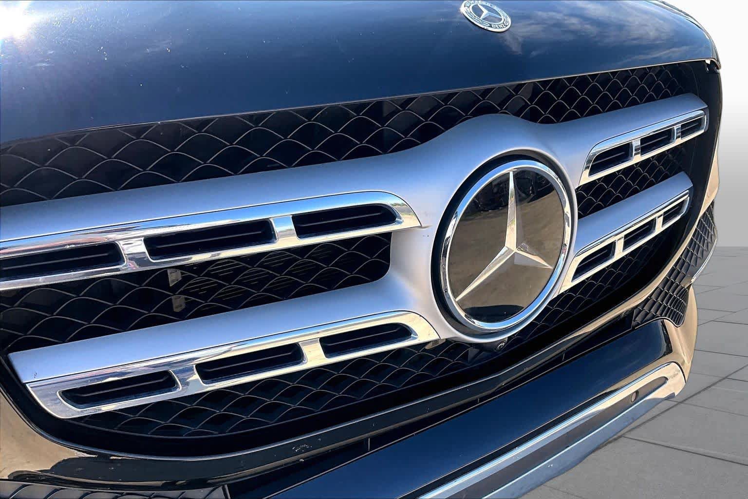 Used 2022 Mercedes-Benz GLS 450 4MATIC image 29
