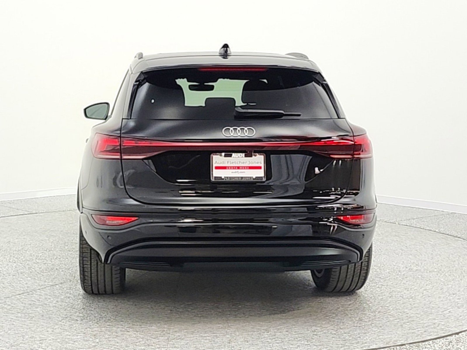 Used 2025 Audi Q6 e-tron Premium Plus w/ Premium Plus image 6