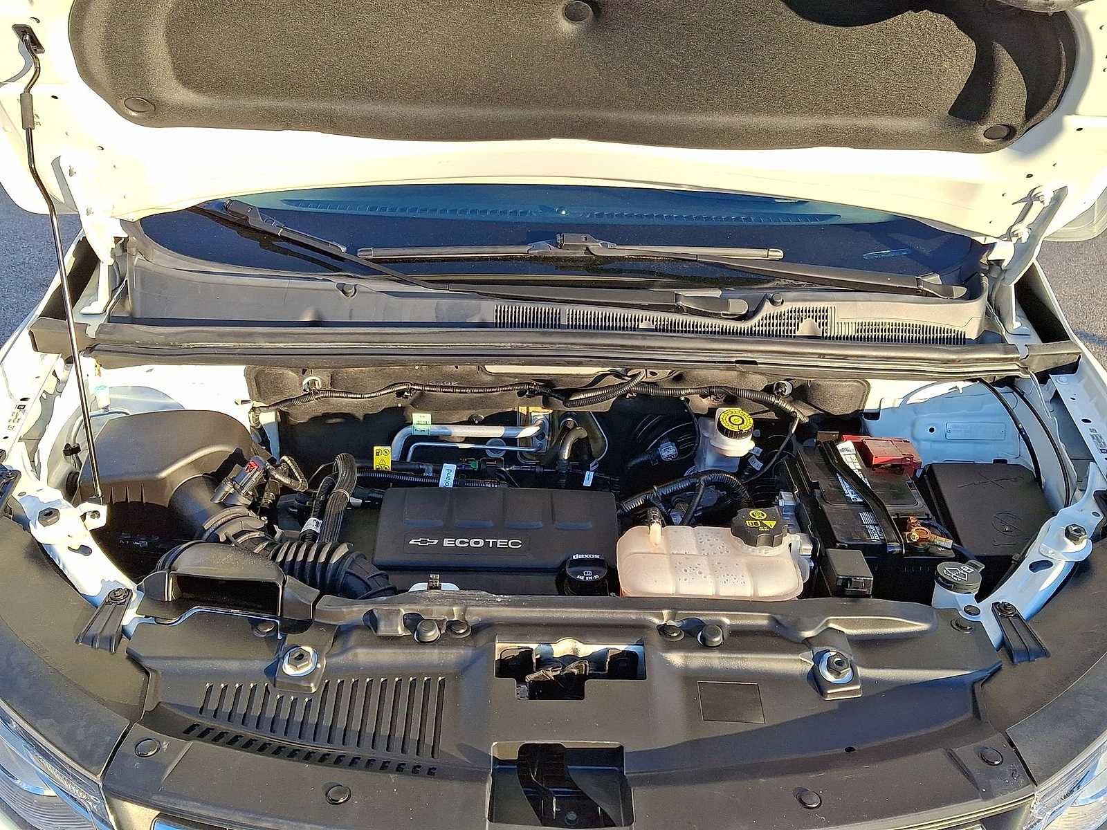 Certified 2019 Chevrolet Trax LT w/ LT Convenience Package image 33