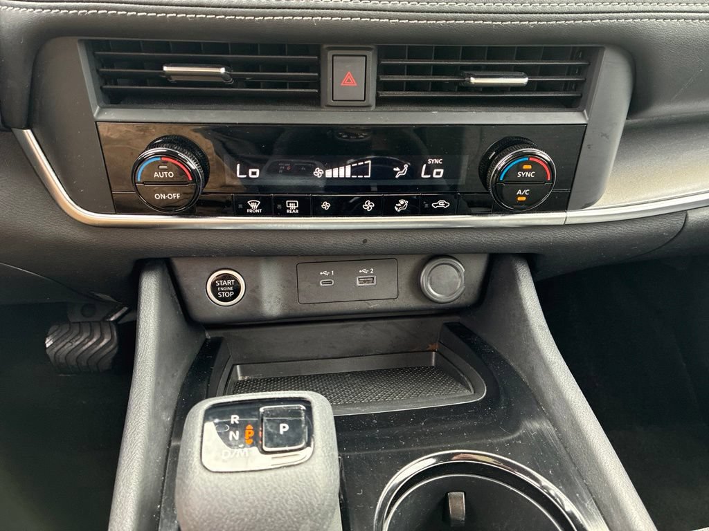 Certified 2023 Nissan Rogue SV AWD/4WD image 20