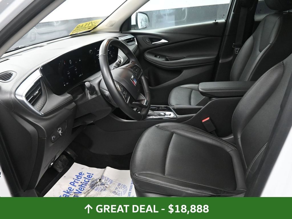 Used 2024 Buick Encore GX Sport Touring image 18