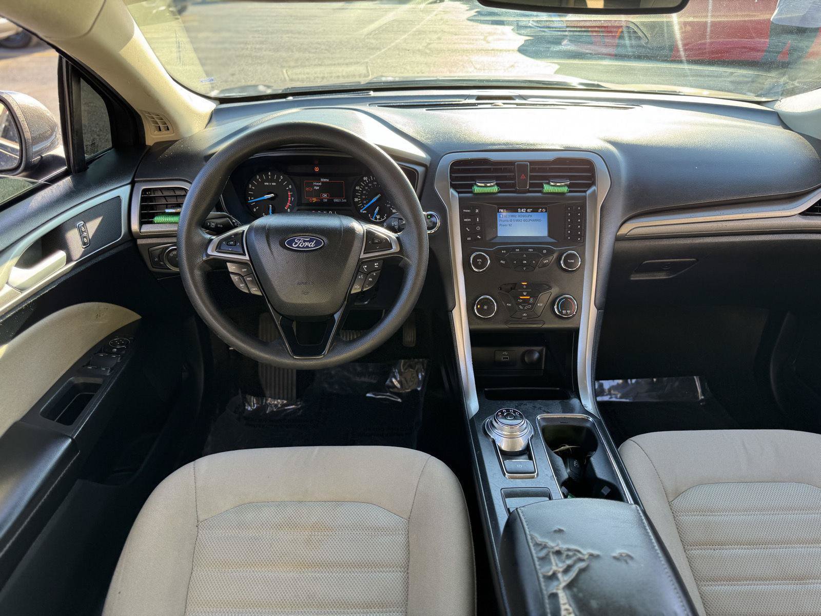 Used 2020 Ford Fusion S FWD image 29