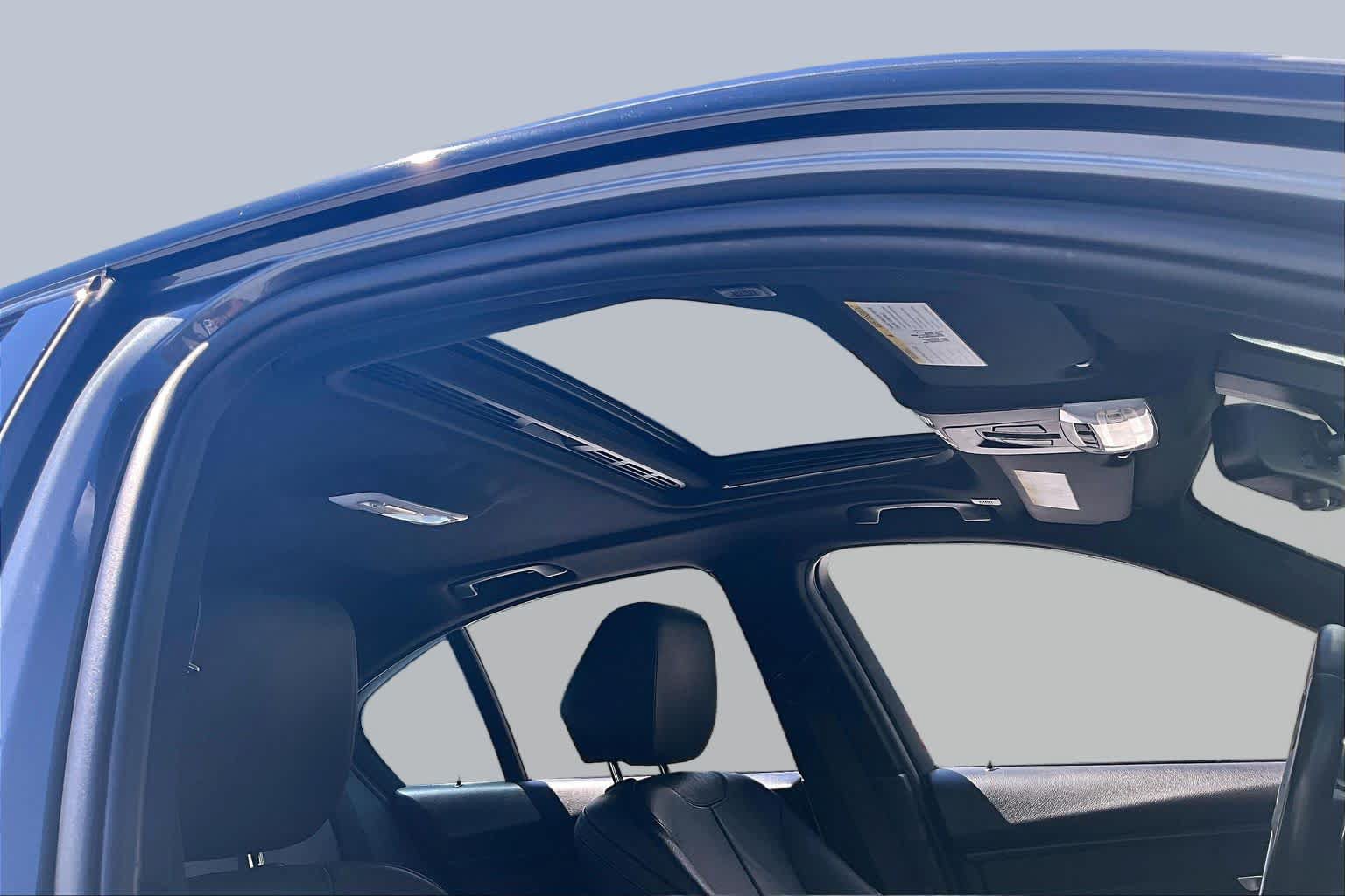 Used 2014 BMW 335i Sedan RWD image 13