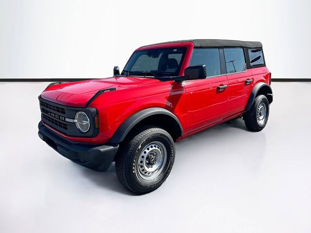 Certified 2023 Ford Bronco 4-Door AWD/4WD image 3