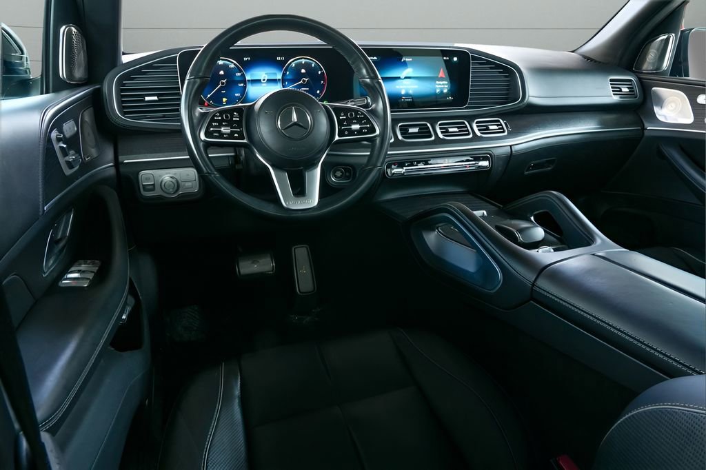 Used 2023 Mercedes-Benz Maybach GLS 600 4MATIC image 85