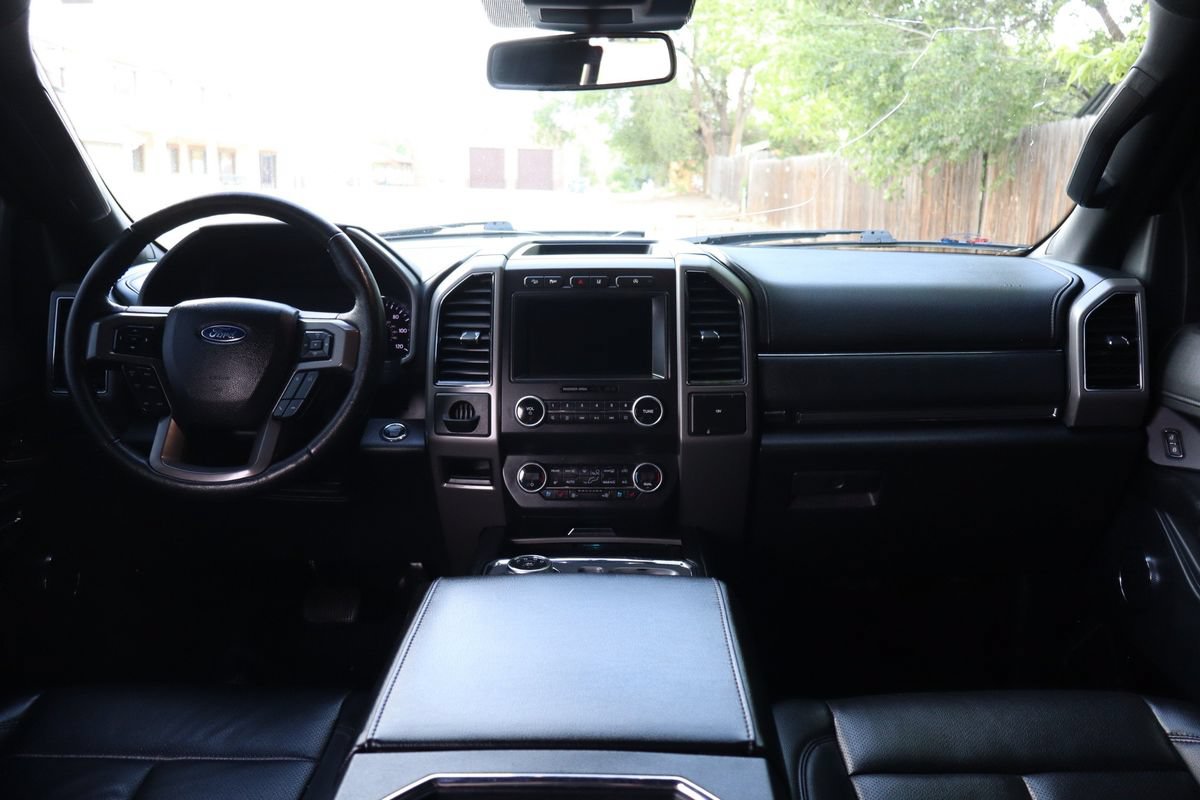 Used 2020 Ford Expedition Max XLT w/ Equipment Group 202A AWD/4WD image 16