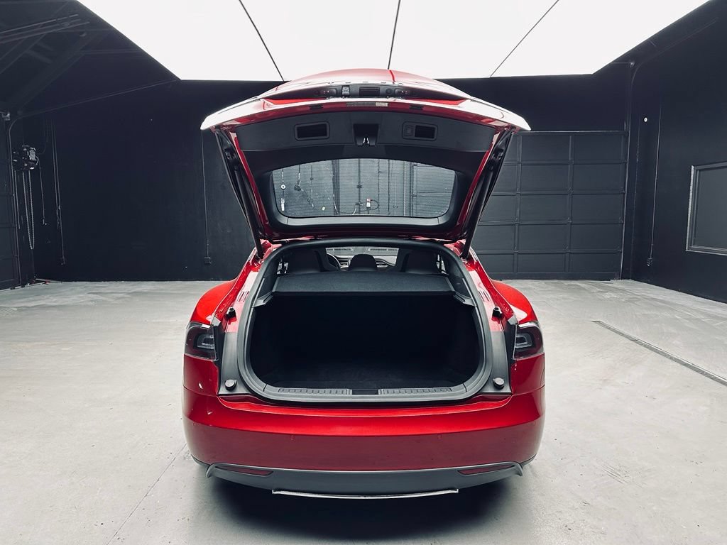 Used 2015 Tesla Model S 70D AWD/4WD image 38