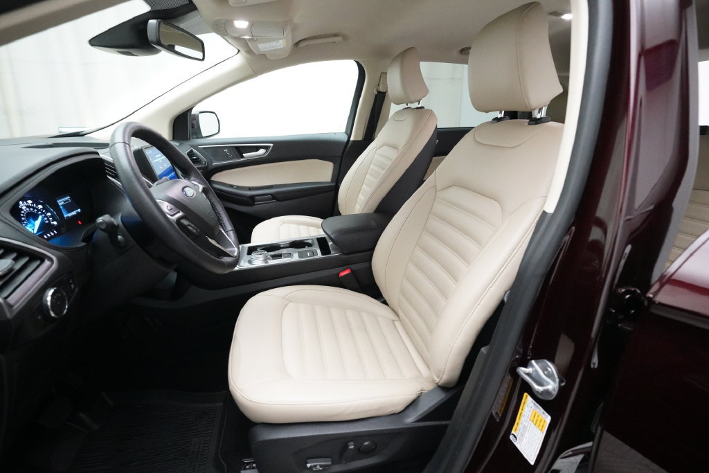 Used 2024 Ford Edge SEL w/ Convenience Package AWD/4WD image 7