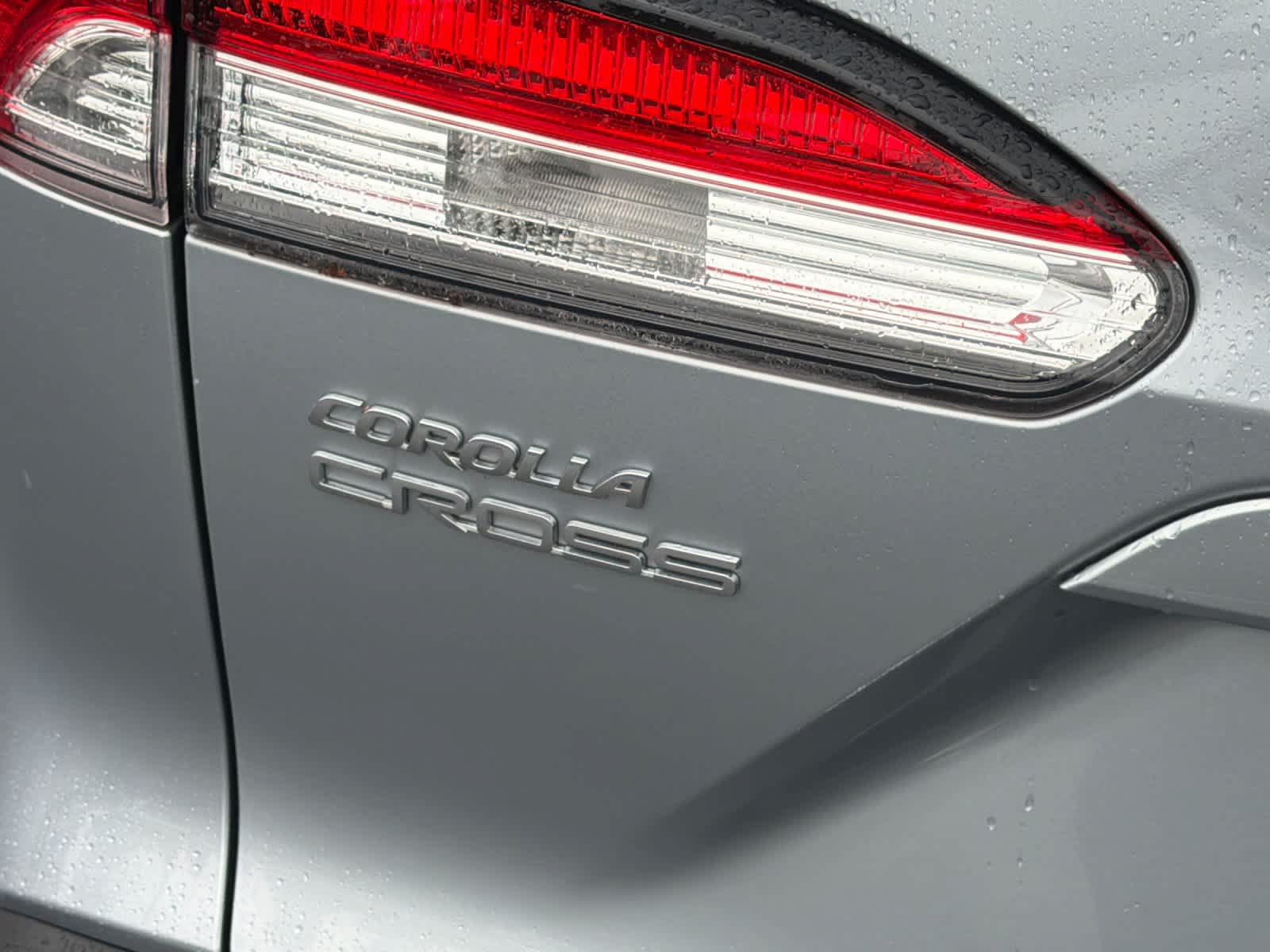 Used 2022 Toyota Corolla Cross LE FWD image 30