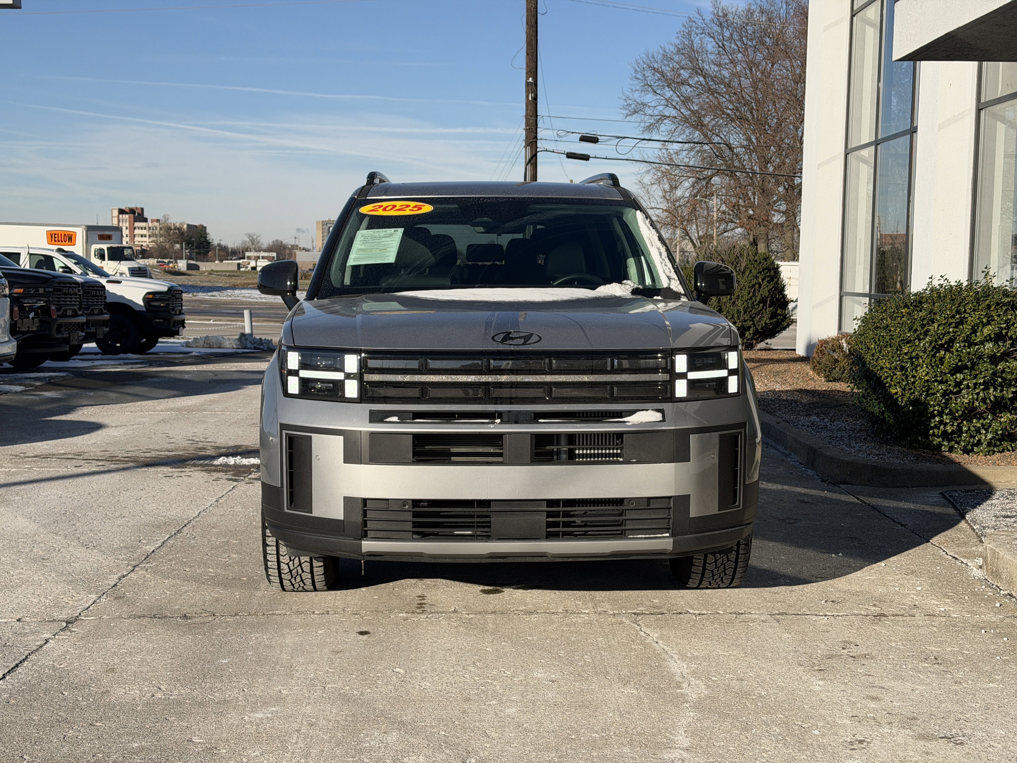 Used 2025 Hyundai Santa Fe XRT image 18