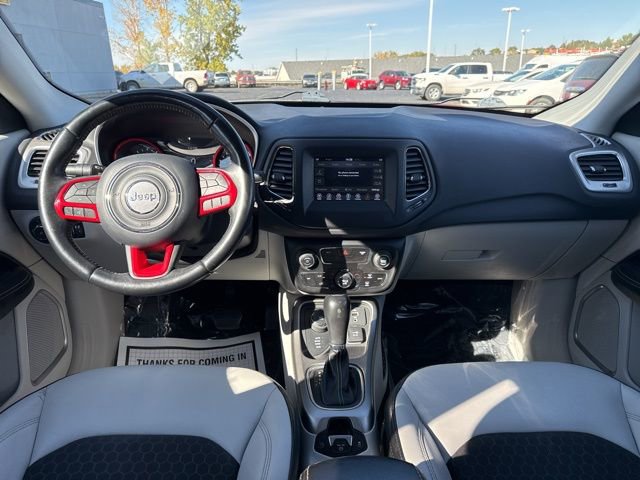 Used 2018 Jeep Compass Latitude w/ Popular Equipment Group image 17