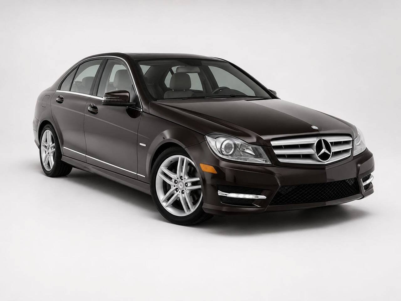 Used 2012 Mercedes-Benz C 250 Sedan image 1