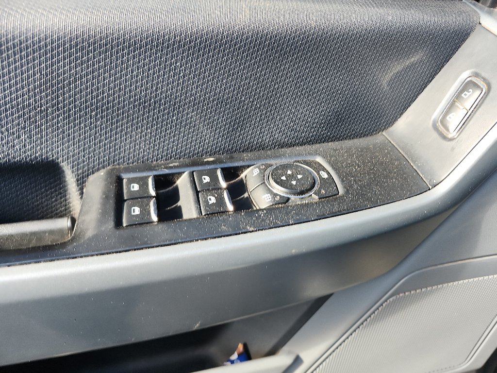 Used 2023 Ford F150 XLT AWD/4WD image 19