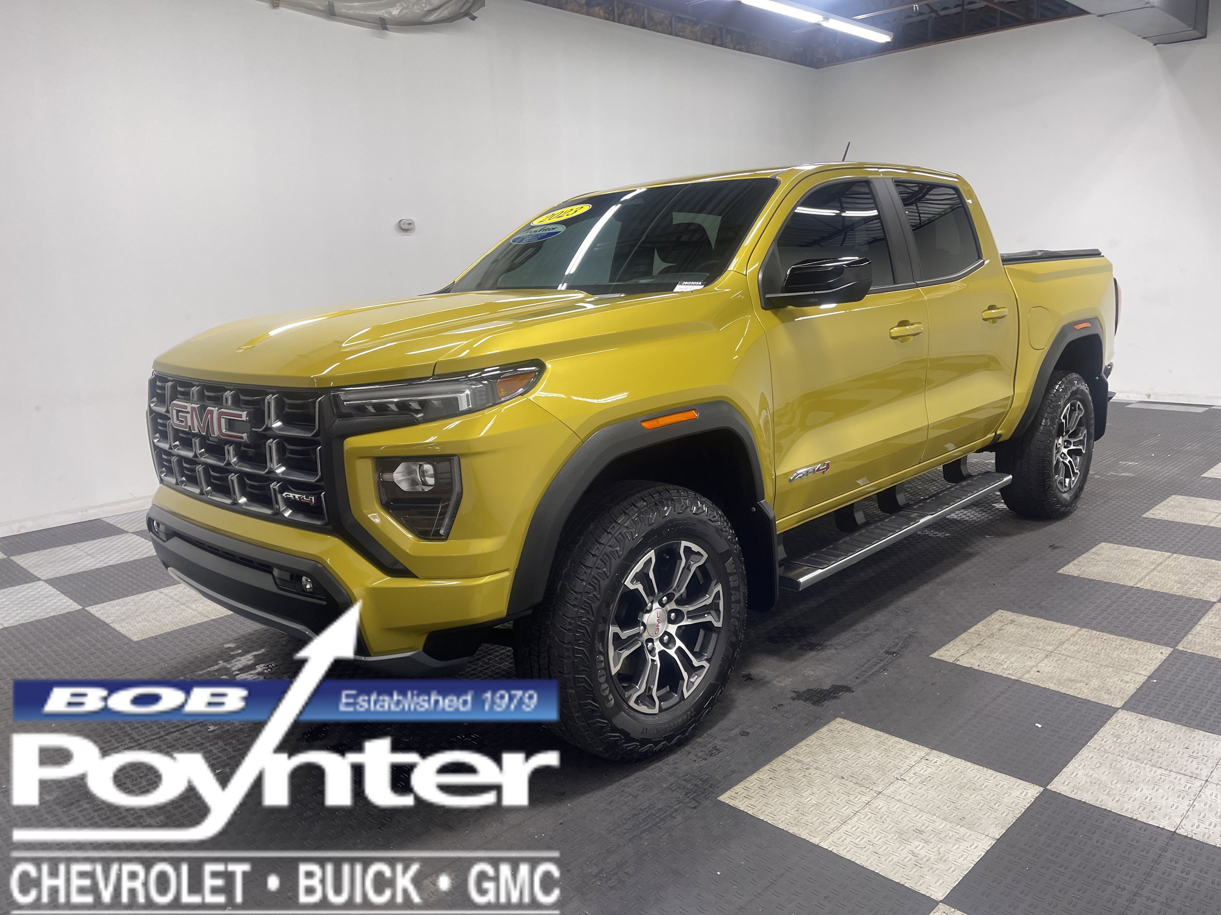 Used 2023 GMC Canyon AT4 w/ AT4 Premium Package