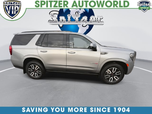 Used 2024 GMC Yukon AT4 w/ Technology Package AWD/4WD image 15