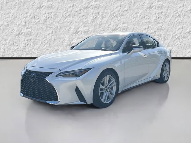 Used 2023 Lexus IS 300 w/ Comfort Package image 7