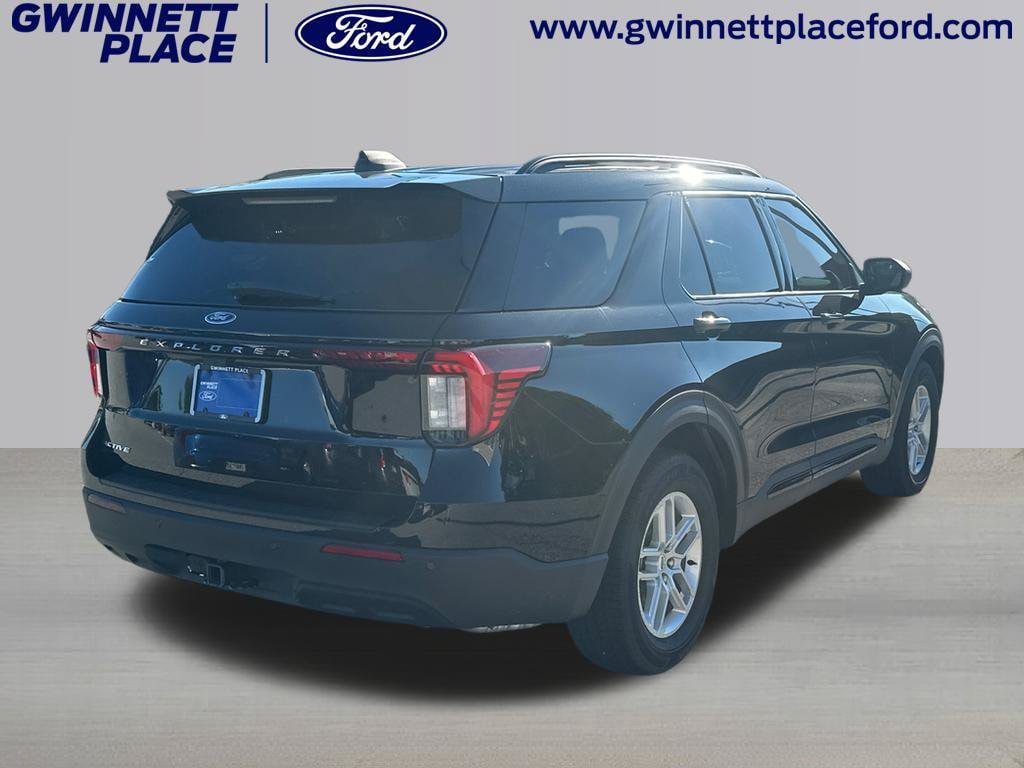 New 2026 Ford Explorer Active RWD image 5