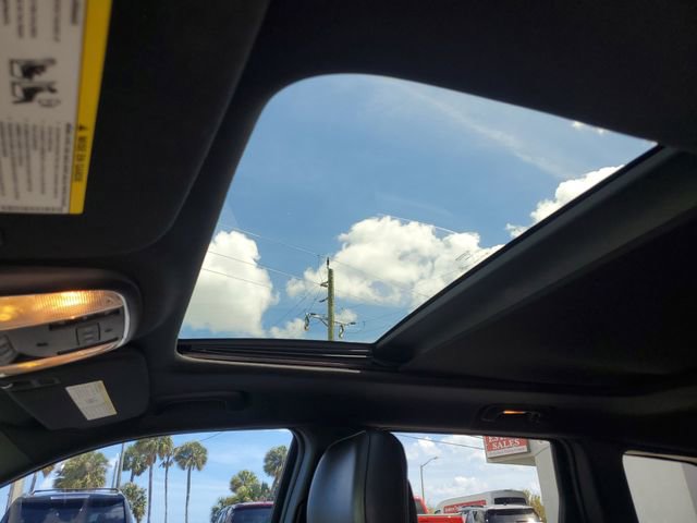 Used 2015 Jeep Grand Cherokee Overland image 31