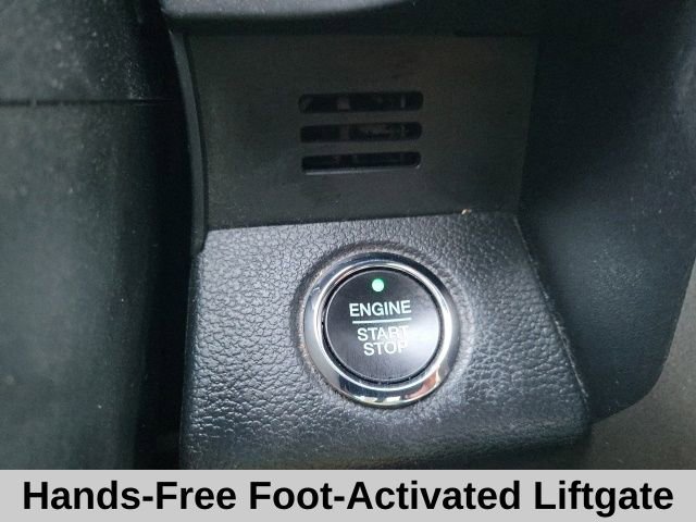 Used 2020 Ford Expedition Max XLT w/ Equipment Group 202A image 11