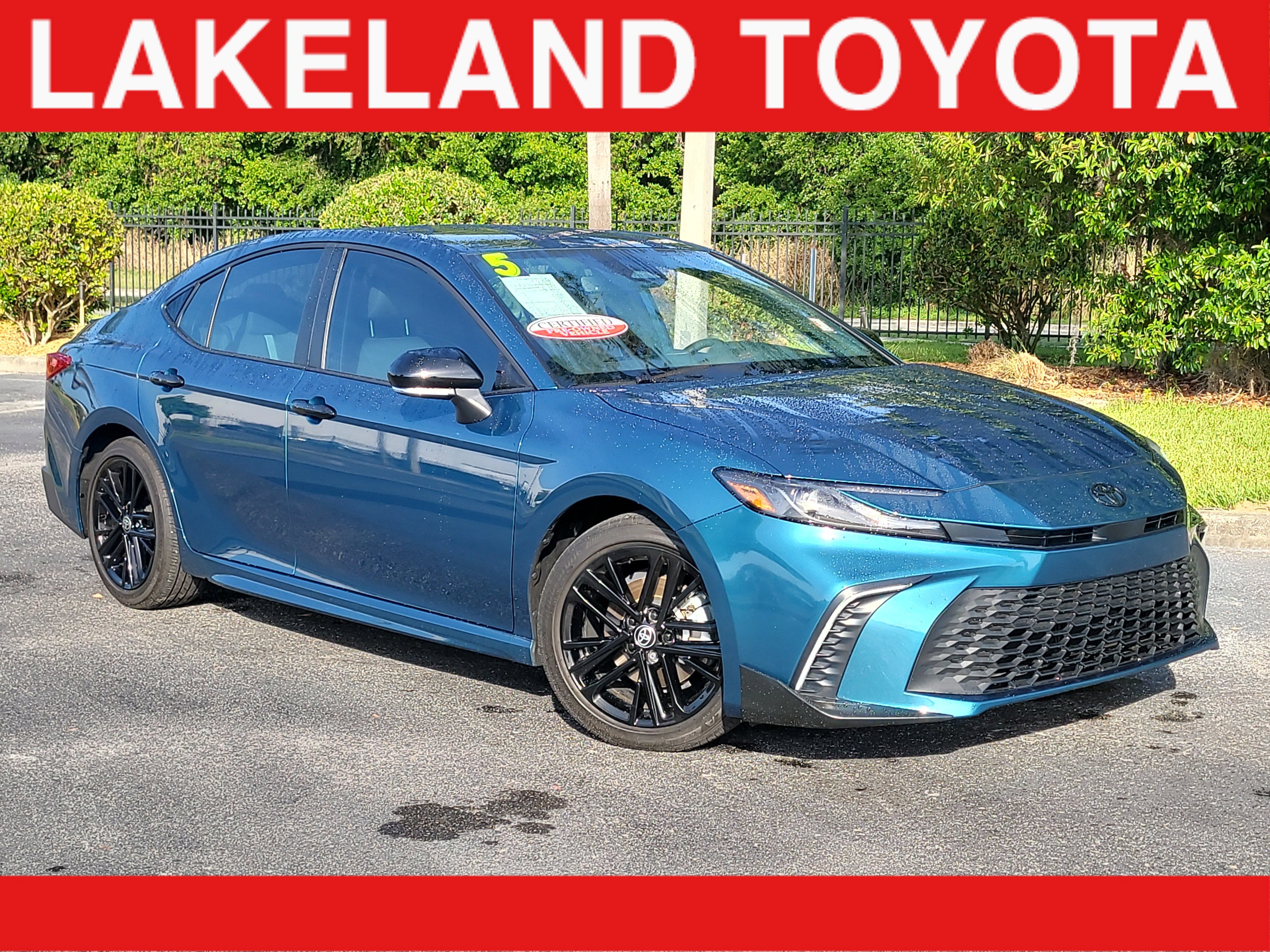 Used 2025 Toyota Camry SE w/ Multimedia Upgrade Package