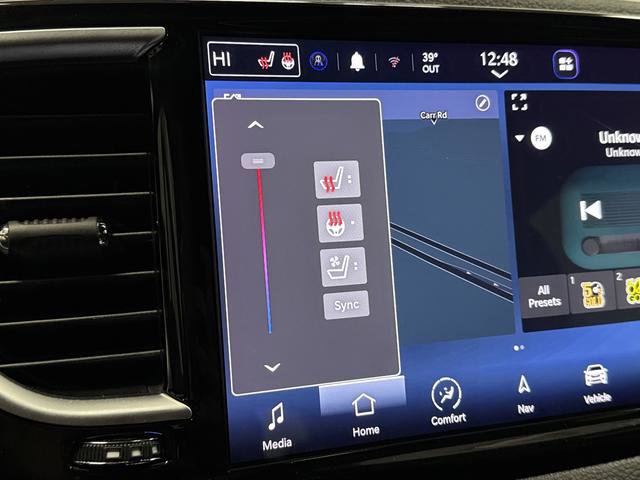 Used 2024 Chrysler Pacifica Limited w/ S Appearance Package image 7