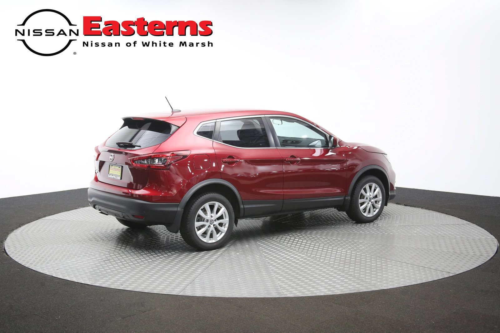 Used 2020 Nissan Rogue Sport S w/ Appearance Package FWD image 39