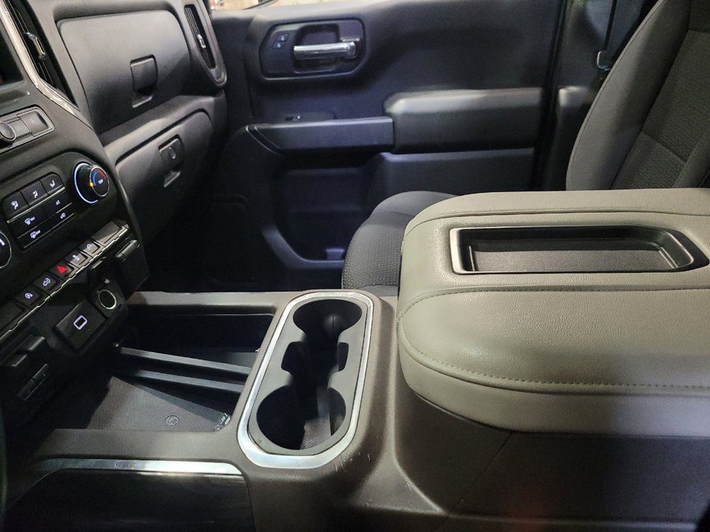 Used 2020 Chevrolet Silverado 1500 Custom w/ Custom Value Package AWD/4WD image 26
