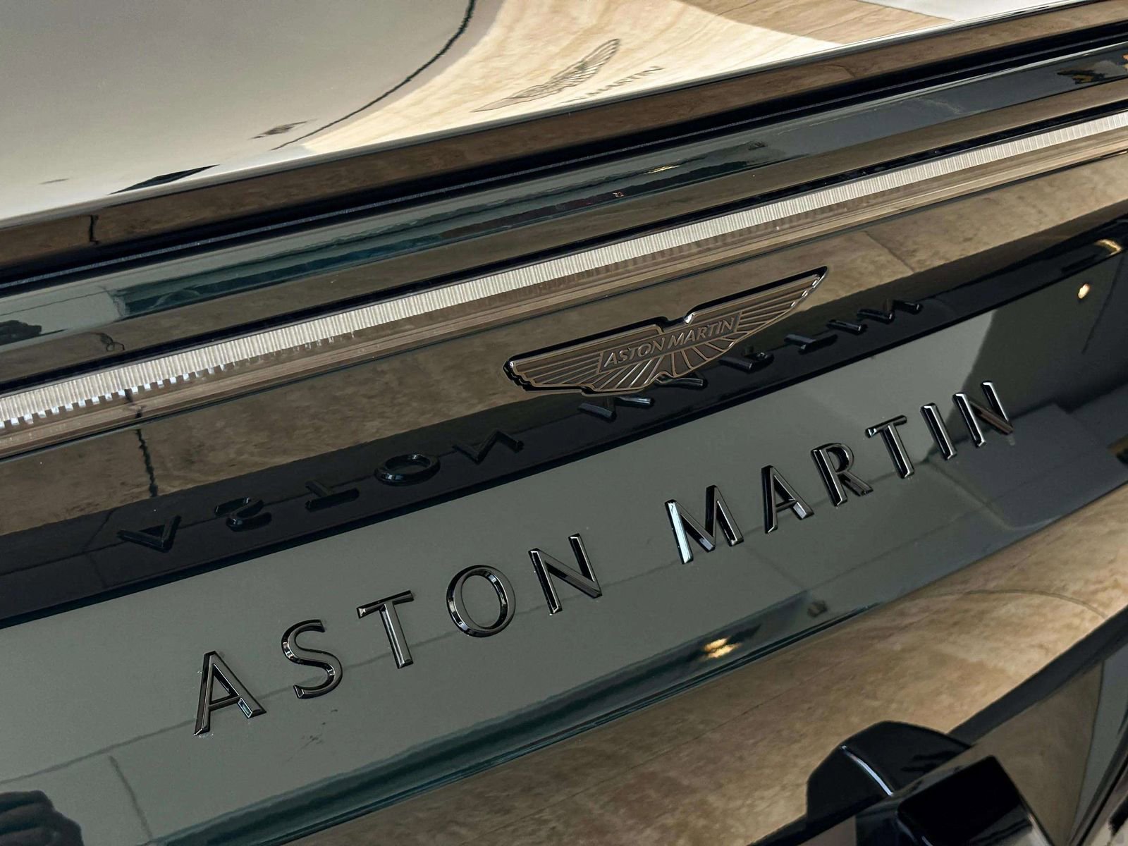 New 2026 Aston Martin V8 Vantage S image 36