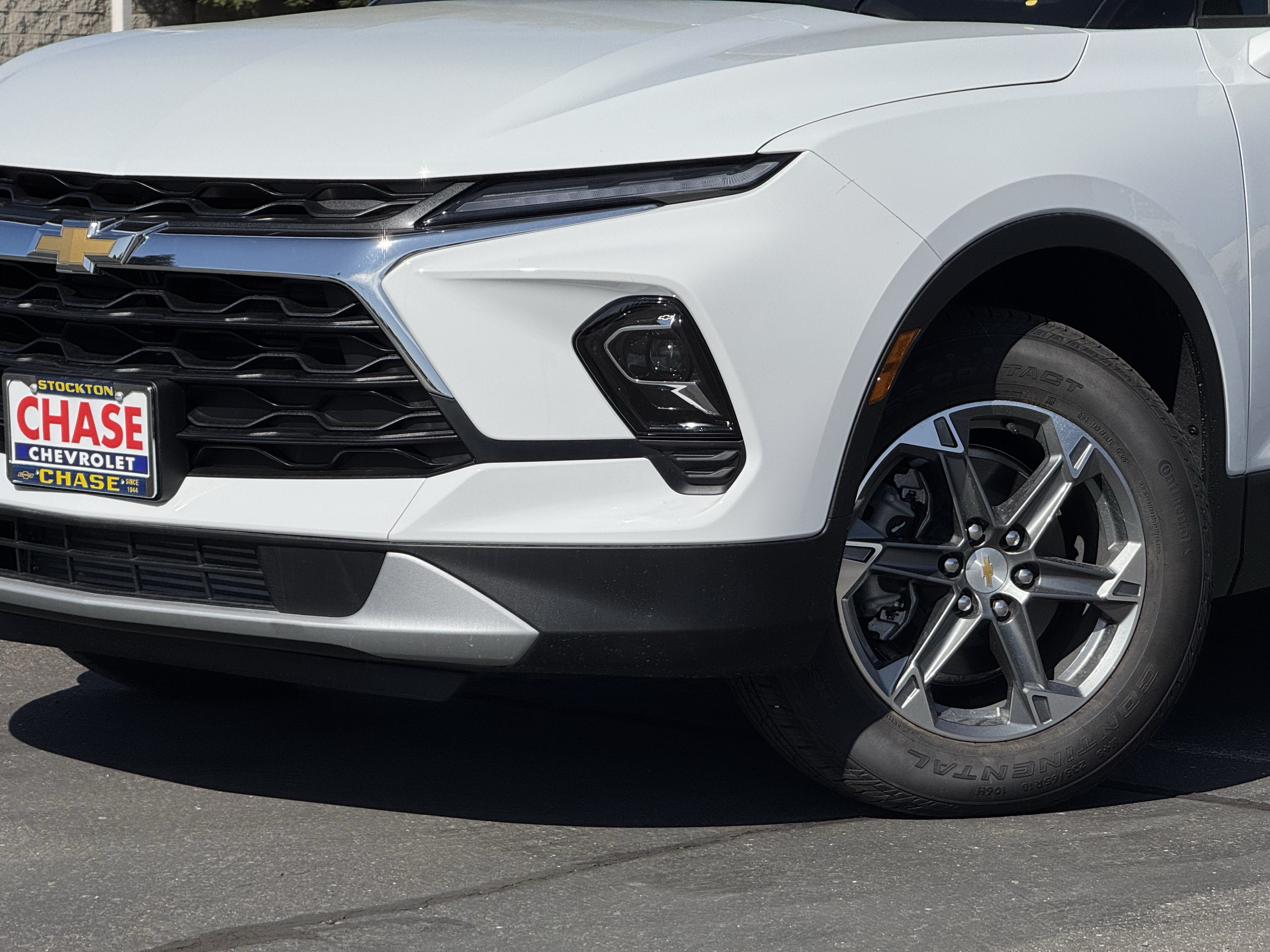 New 2026 Chevrolet Blazer LT w/ LPO, Floor Liner Package FWD image 3