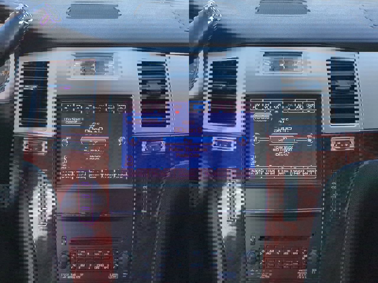 Used 2013 Cadillac Escalade EXT Premium image 18