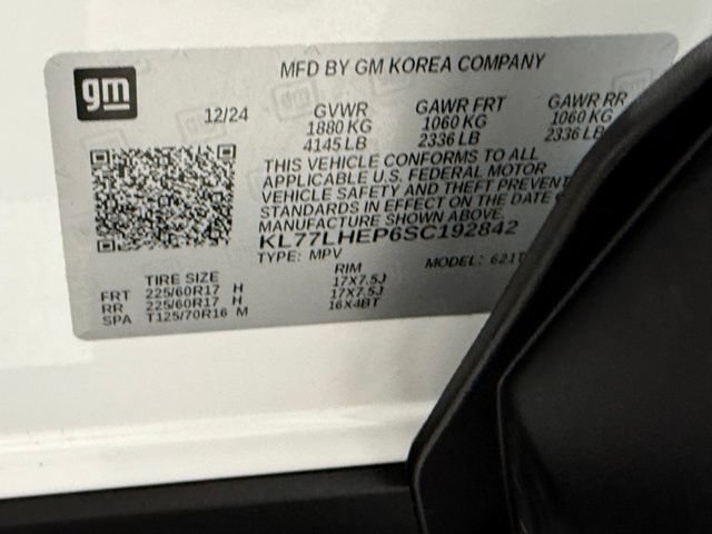 Used 2025 Chevrolet Trax LT FWD image 42