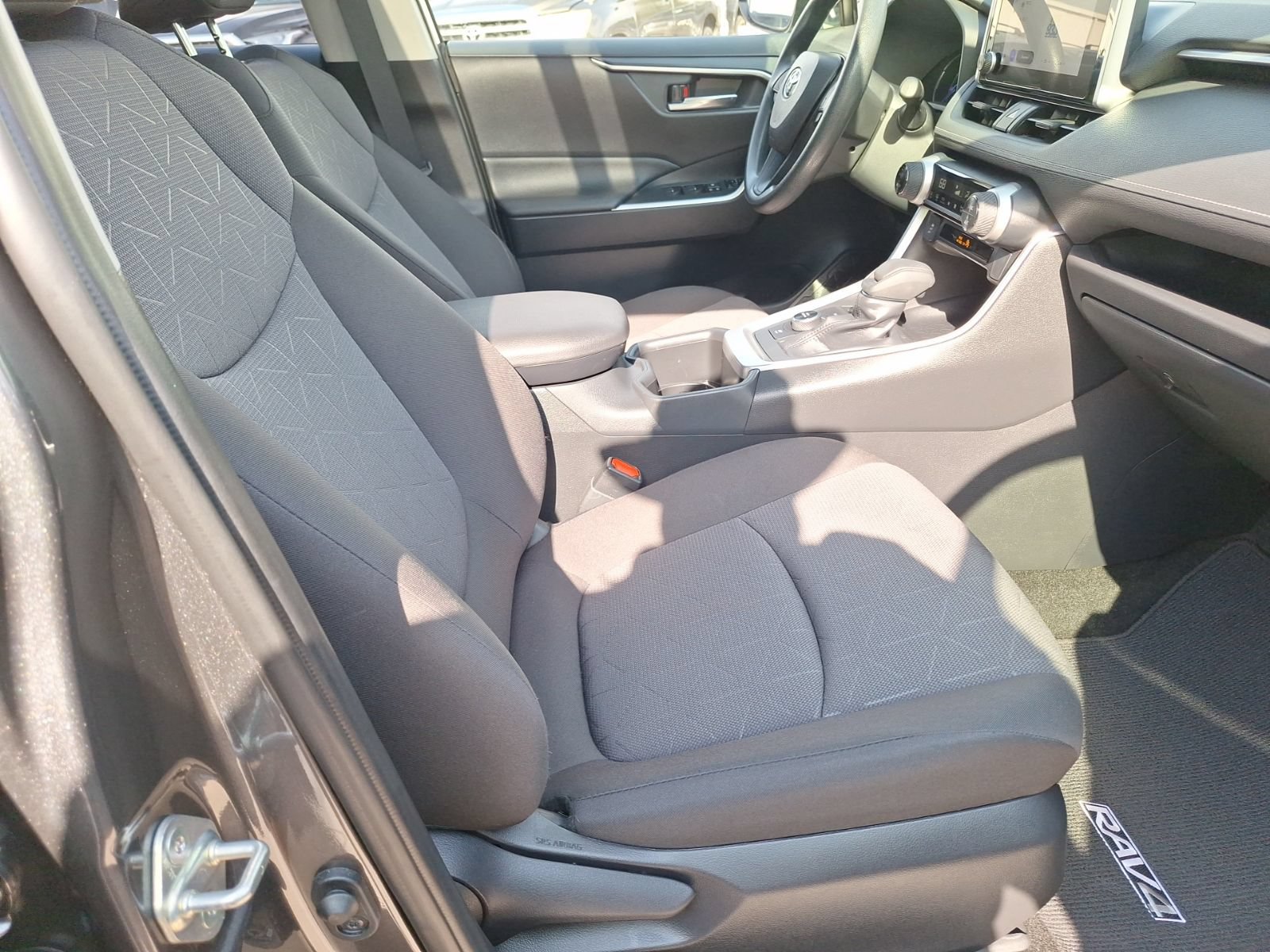 Used 2024 Toyota RAV4 XLE w/ Convenience Package AWD/4WD image 35