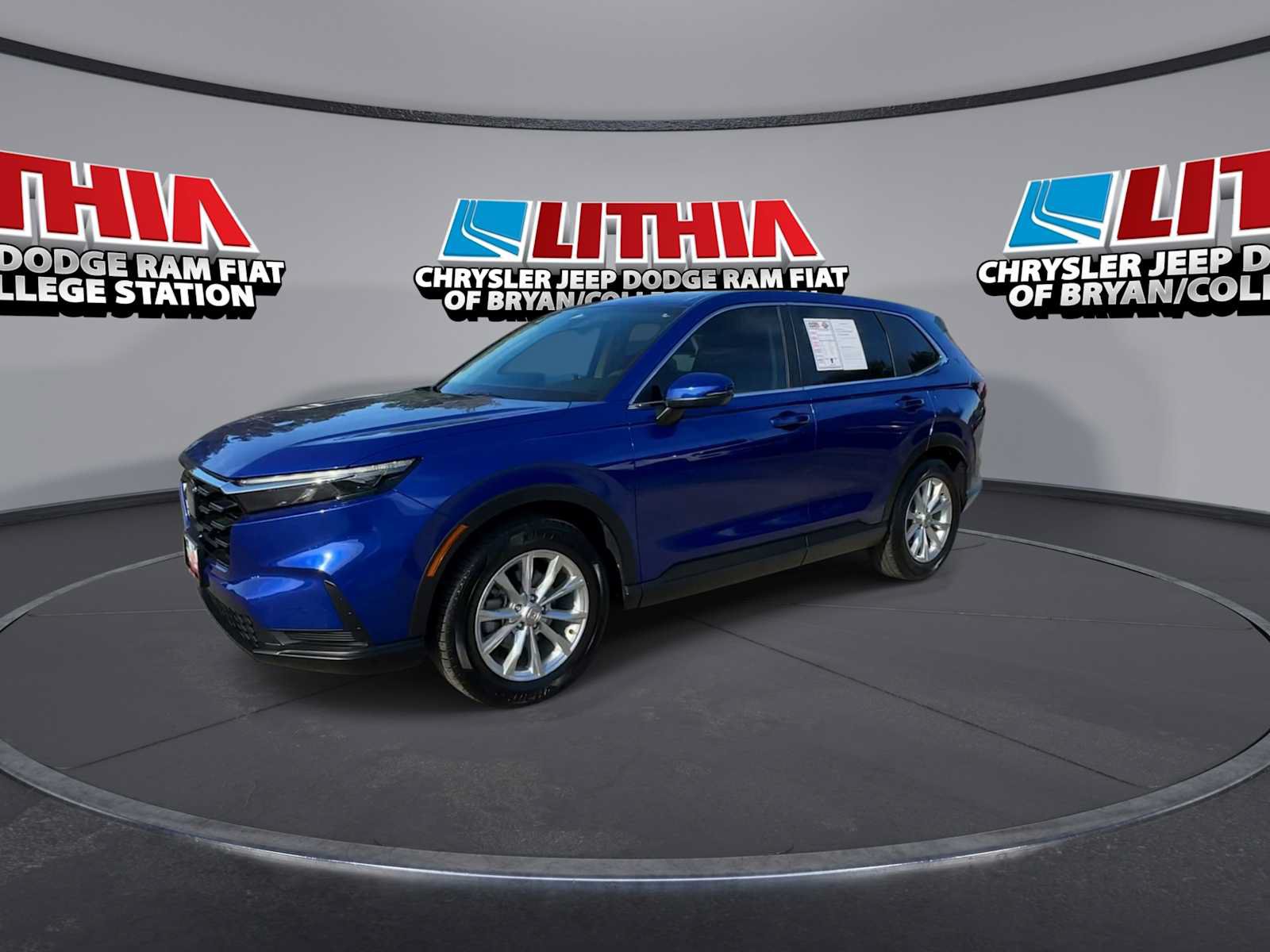 Used 2025 Honda CR-V EX image 4