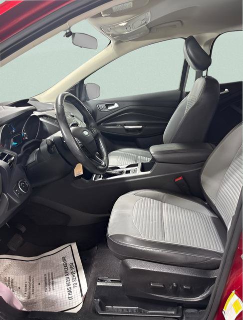 Used 2018 Ford Escape SE w/ SE Sport Appearance Package AWD/4WD image 8