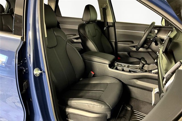 New 2026 Kia Sorento S image 12